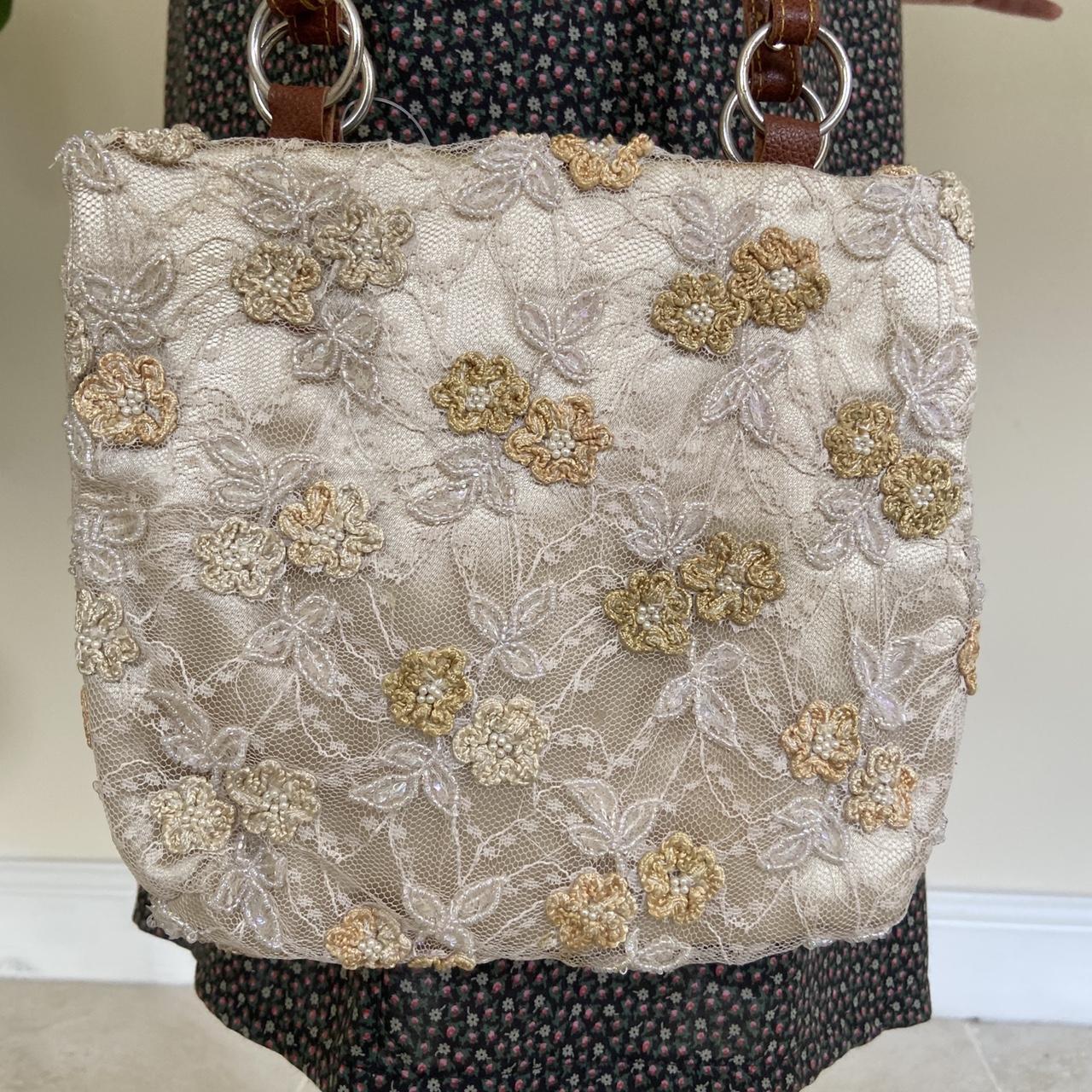 Embroidered Lace Handbag - Champagne