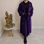 Load image into Gallery viewer, Velvet Floral Coat - Purple
